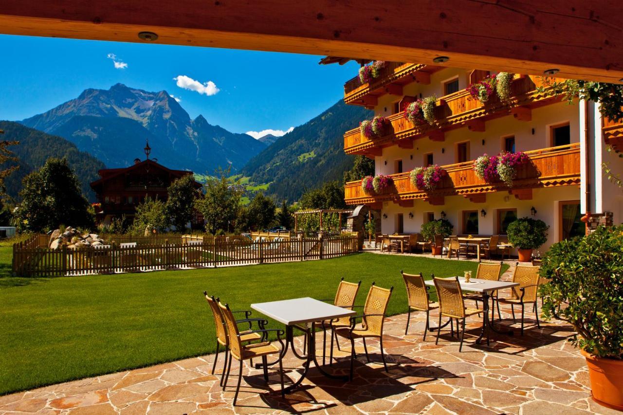 Landhotel Rauchenwalderhof Mayrhofen Kültér fotó