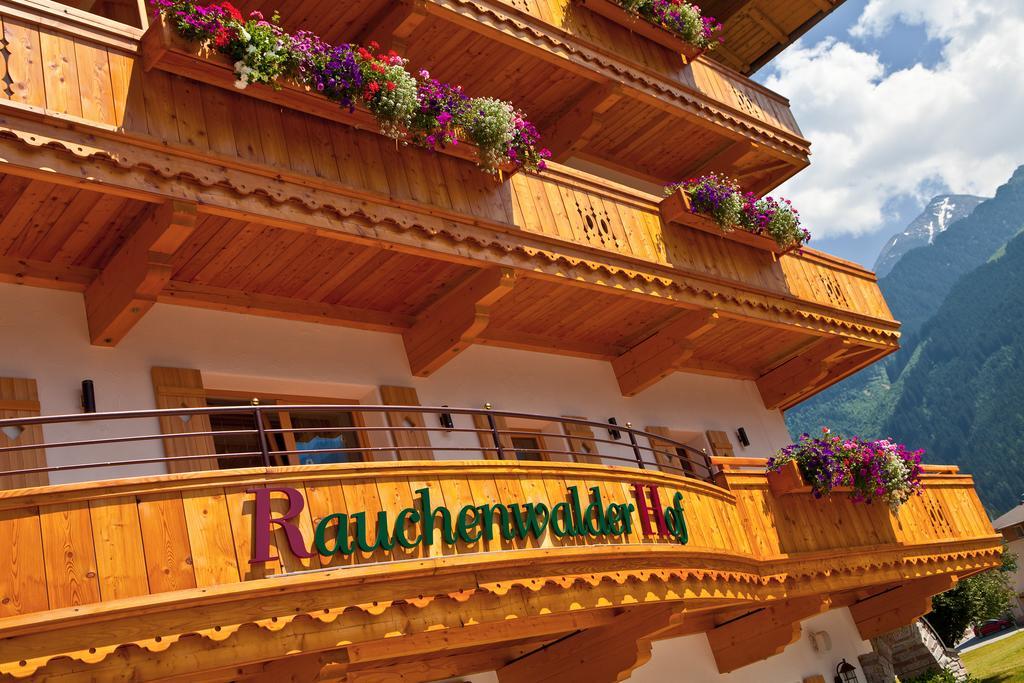 Landhotel Rauchenwalderhof Mayrhofen Kültér fotó